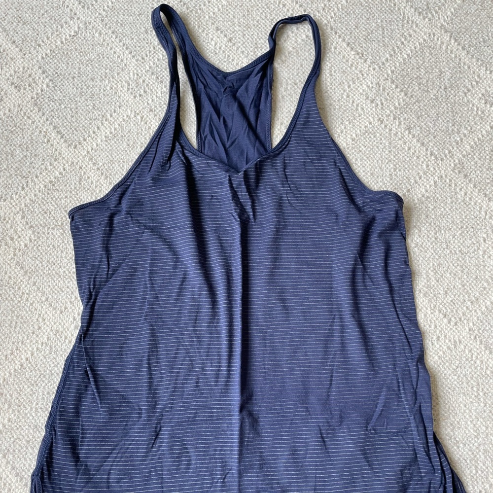 Navy Lulu running tank in Run tech fabric